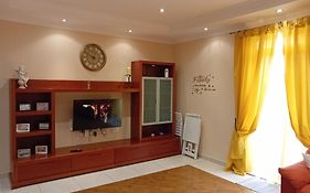 Serene Haven Apartment With Three Spacious Bedrooms